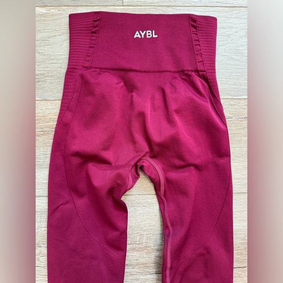 AYBL Balance V2‎ Seamless Contour / Hi- Rise Leggings Size XS Color Wine - Picture 8 of 10